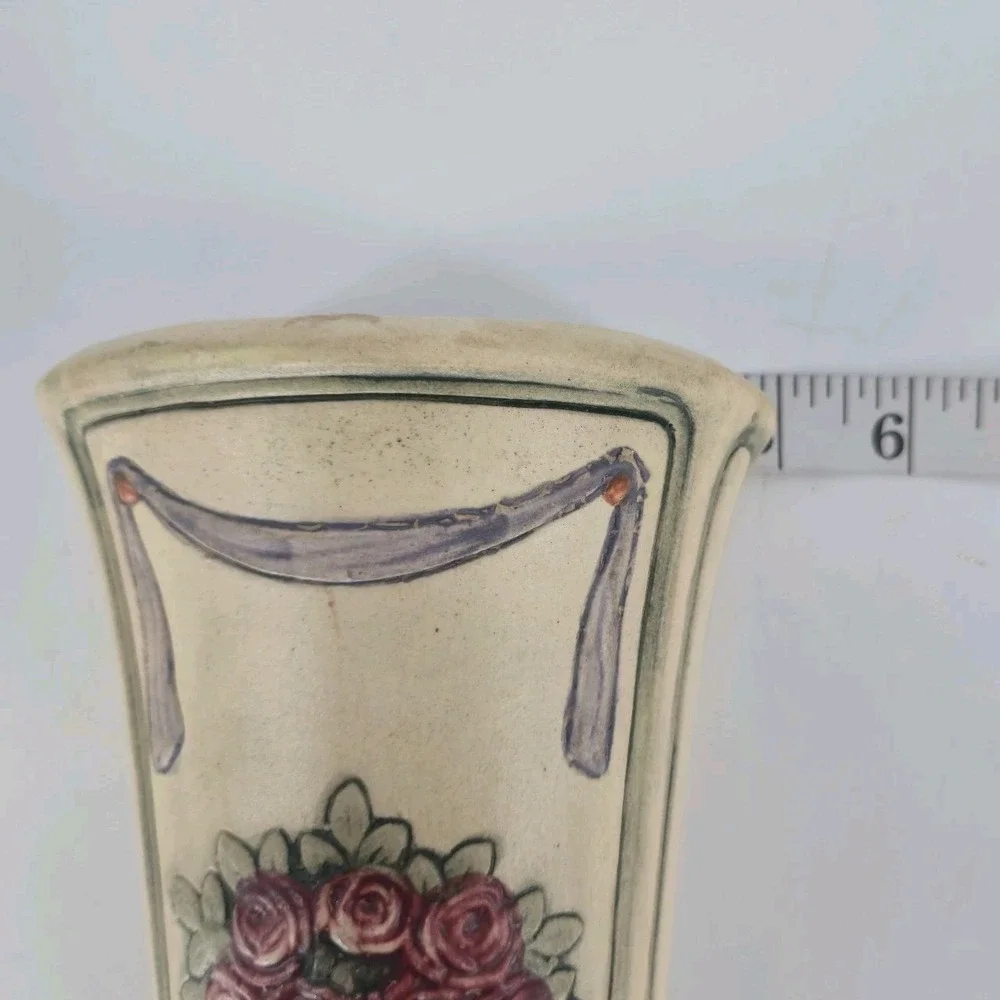 Weller Roma Wall Pocket Vase 10